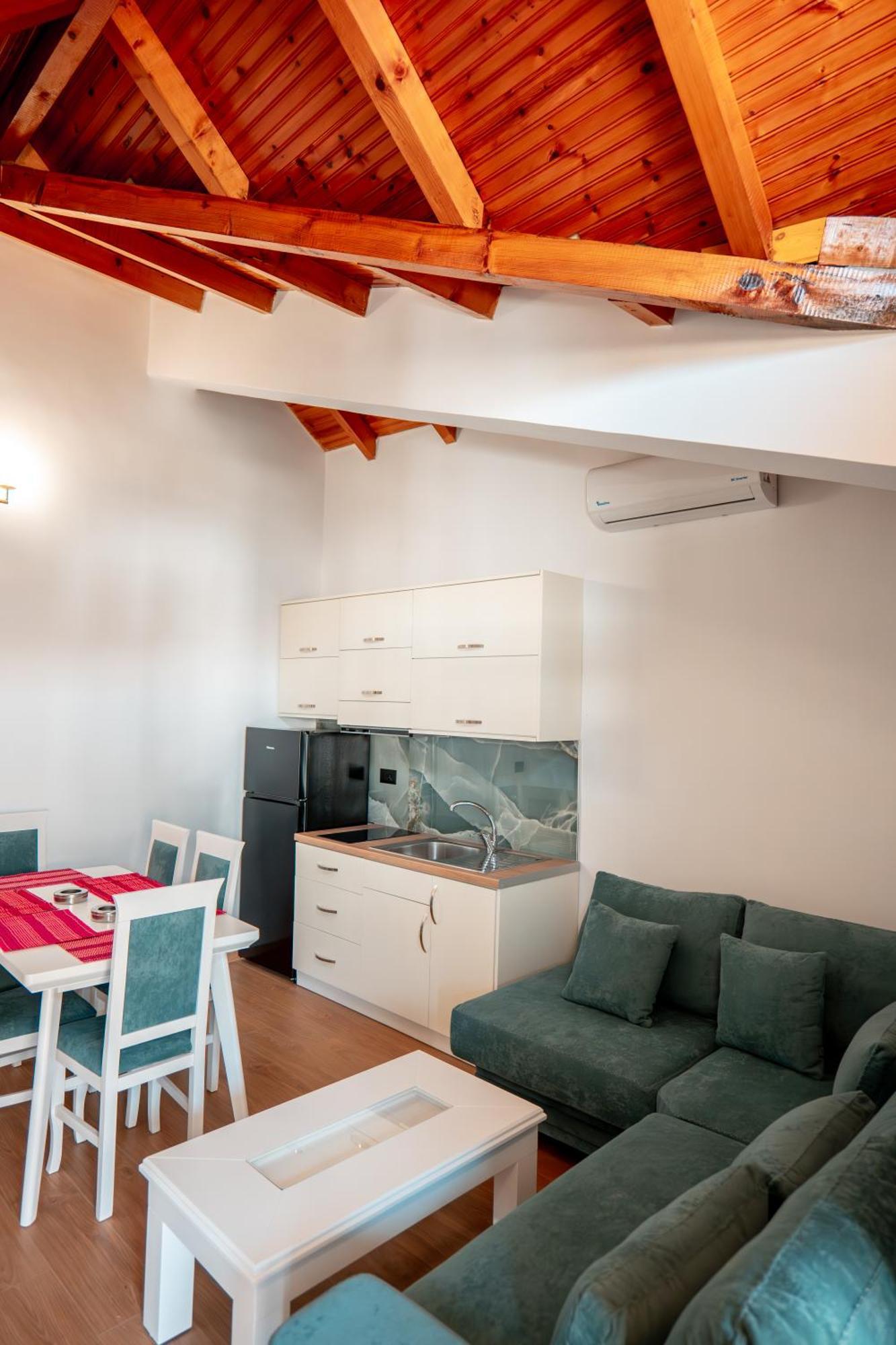 Fabio Apartment *